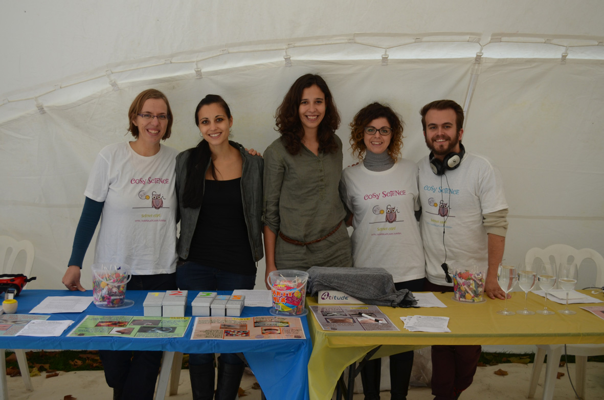 Cosy Science Team: from left to right - Kinga Bercsenyi, Nathalie Schmieg, Mariana Campos, Alessandra Audia and Mario Ruiz 